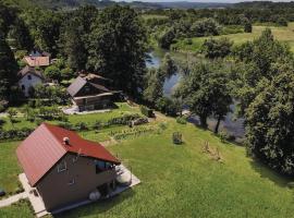 Pokupsko에 위치한 주차 가능한 호텔 Beautiful Home In Pokupska Slatina With Jacuzzi