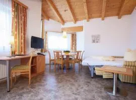 Apartment in Kaltenbach near Ski Lift
