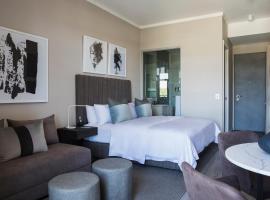 The Capital Menlyn Maine Trilogy, hotel in Pretoria