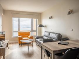 Galway Bay Sea View Apartments, lägenhet i Galway