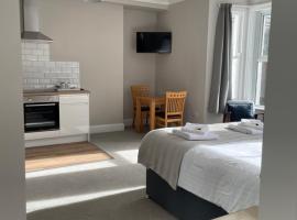 Braemar, hotel in Falmouth