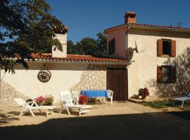 Holiday Home Hrboki Iv, hotel v destinaci Barban