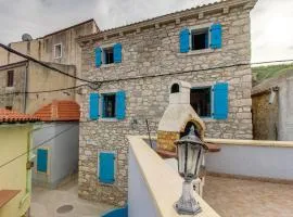 Awesome Apartment In Susak With 1 Bedrooms And Wifi