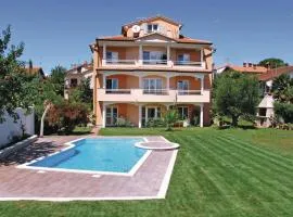 2 Bedroom Awesome Apartment In Novigrad