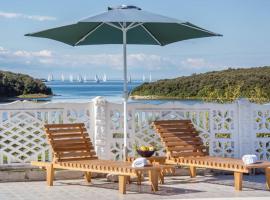 Two-Bedroom Apartment In Vrsar, hotel in Vrsar