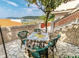 Awesome Apartment In Supetarska Draga With 1 Bedrooms And Wifi