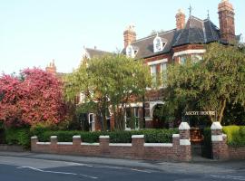 Ascot House, casa de hóspedes em York