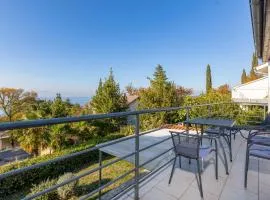 Awesome Apartment In Njivice With Wifi