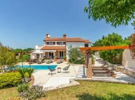 Nice Home In Loborika With Private Swimming Pool, Can Be Inside Or Outside