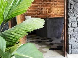 Pixel House Hotel, hotel i Medellín