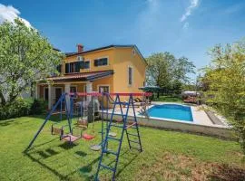 Amazing Home In Zminj With 3 Bedrooms, Wifi And Outdoor Swimming Pool