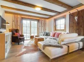 Chalet in Ellmau near Ski Slopes