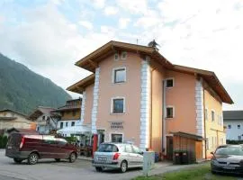 Stylish Flats in Uderns near Ski Lifts