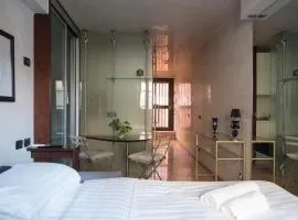 Youhosty - Duomo Studio Apartment