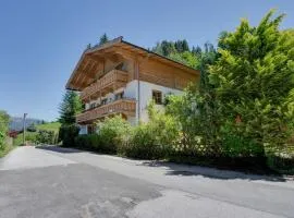 Chalet in Hollersbach near Ski Lift