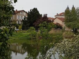 Gîte Saint-Nicolas-de-Port, 4 pièces, 6 personnes - FR-1-584-179, hotel económico em Saint-Nicolas-de-Port