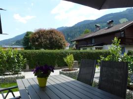 Detached chalet close to the ski area, apartmanház Bruck an der Großglocknerstraßéban