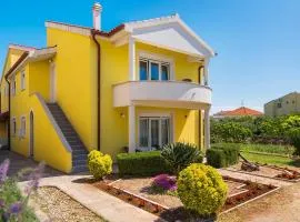 Holiday Home Tribunj 430