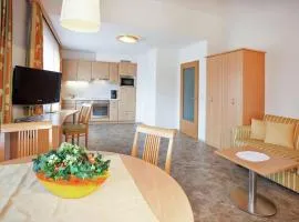 Apartment in Kaltenbach near Ski Lift