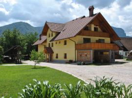 Farm Holidays Povsin, cabaña o casa de campo en Bled