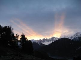 Mont Blanc Views Apartments, hotel i Passy