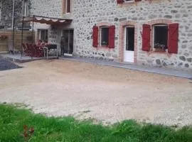 Au Nid d'hirondelles