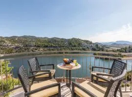 Stunning Apartment In Birine With 3 Bedrooms And Wifi