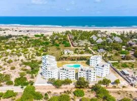 Serviced 2 bedroom apartment near the ocean front