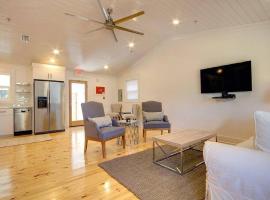 Downtown Fairhope Cottage, holiday rental sa Fairhope