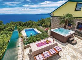 Beautiful Home In Medveja, hotel in Medveja