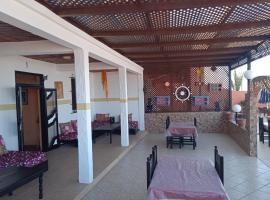 Auberge Sable D'Or, hotel a Sidi Ifni