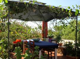 Casa Terranova, bed and breakfast en Ustica