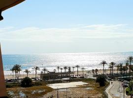 Viesnīca Apartamento con vistas al mar Alikantē, netālu no apskates objekta golfa klubs Alicante Golf