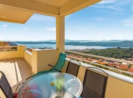 Cozy Apartment In Sibenik With House Sea View