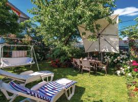 2 Bedroom Cozy Apartment In Matulji