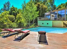 Beautiful Home In Sauveterre With Outdoor Swimming Pool