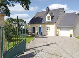 3 Bedroom Beautiful Home In Guehenno
