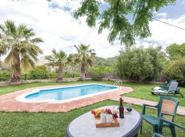 Nice Home In Zahara De La Sierra With Outdoor Swimming Pool, rental liburan di Zahara de la Sierra
