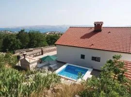 Amazing Apartment In Cesarica