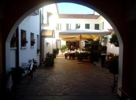 Albergo Alla Speranza, готель у місті Кастельфранко-Венето