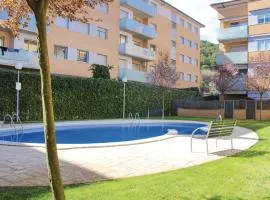 Stunning Apartment In Tossa De Mar With 2 Bedrooms, Wifi And Outdoor Swimming Pool