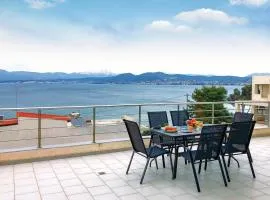 Stunning Home In Chalkida With 3 Bedrooms And Wifi