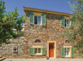 Cozy Home In Santa Maria Poggio With House A Mountain View, Ferienhaus in Santa-Maria-Poggio