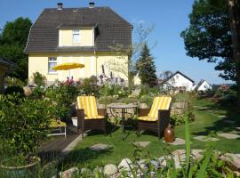Villa with a view of the Weserbergland, hotel with parking in Bad Pyrmont