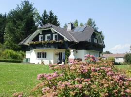 Apartment near the forest, hotel in Frauenwald