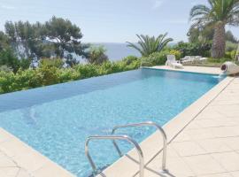 Stunning Apartment In Istres With Wifi, hotel i Miramas