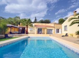 Amazing Home In Thziers With 4 Bedrooms, Wifi And Outdoor Swimming Pool, casa en Théziers