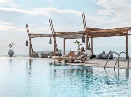 Viesnīca Orizontes Hotel Santorini pilsētā Pirgosa