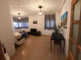 ALOJAMIENTO ARGOS , junto al CASCO HISTORICO DE CEHEGIN y a 6 kilometros DE CARAVACA DE LA CRUZ, appartement in Cehegín