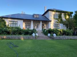 Dwarsvlei Guest Farm, hotel em Middelburg